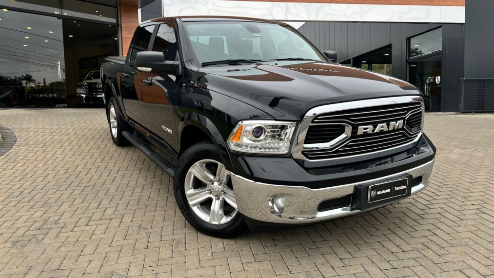 ram classic 5.7 v8 gasolina laramie cd 4x4 automatico 4p 2023 ram classic 5.7 v8 gasolina laramie cd 4x4 automatico 4p 2023