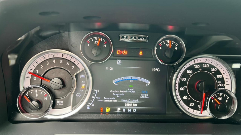 ram classic 5.7 v8 gasolina laramie cd 4x4 automatico 4p 2023 ram classic 5.7 v8 gasolina laramie cd 4x4 automatico 4p 2023