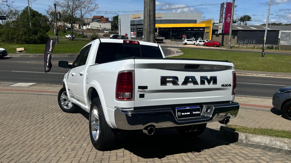 ram classic 5.7 v8 gasolina laramie cd 4x4 automatico 4p 2023 ram classic 5.7 v8 gasolina laramie cd 4x4 automatico 4p 2023