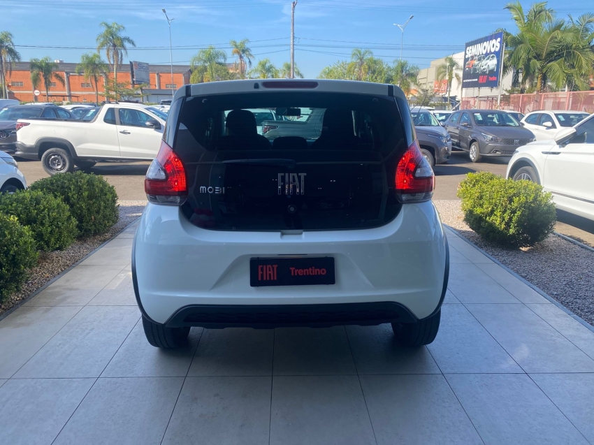 fiat mobi 1.0 evo flex like. manual 4p 2024 fiat mobi 1.0 evo flex like. manual 4p 2024