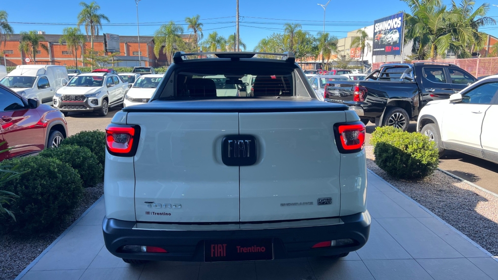 fiat toro 1.3 turbo 270 flex endurance at6 4p automatico 2024 fiat toro 1.3 turbo 270 flex endurance at6 4p automatico 2024
