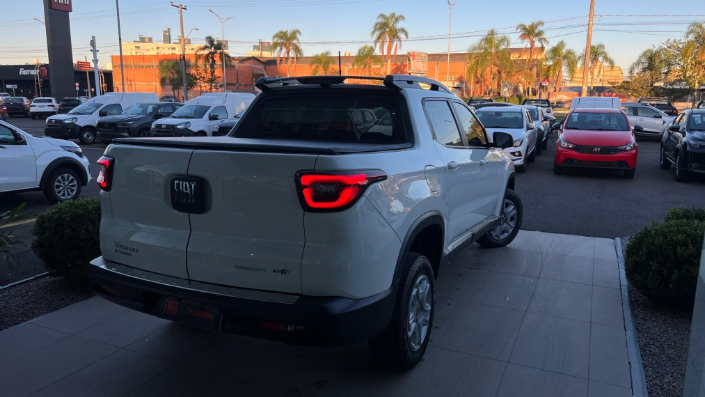 fiat toro 1.8 16v evo flex freedom at6 4p automatico 2017 fiat toro 1.8 16v evo flex freedom at6 4p automatico 2017