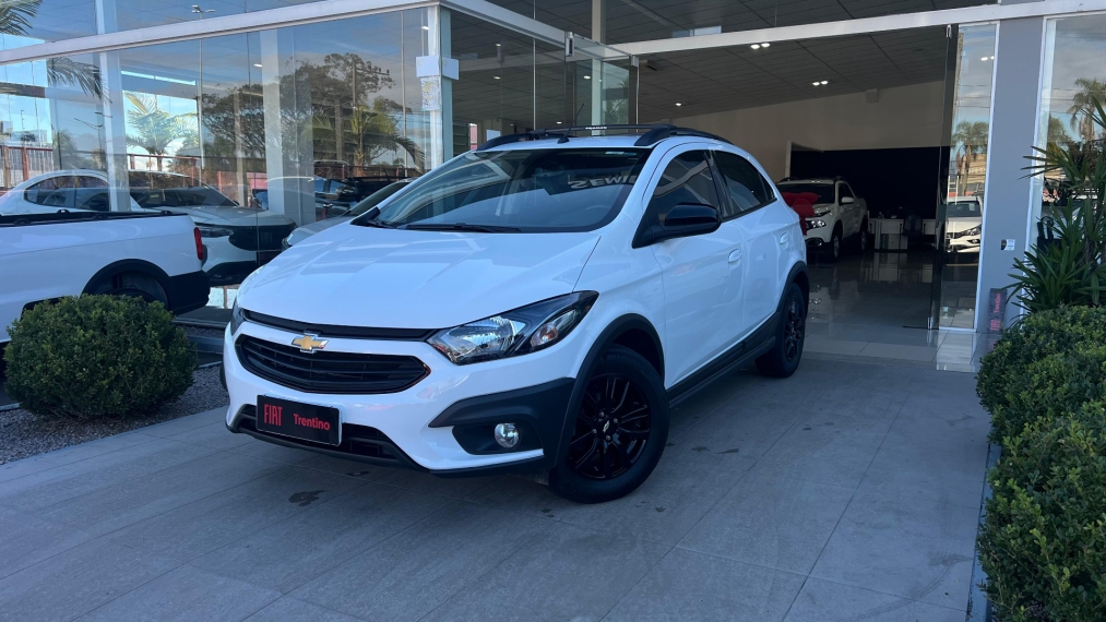 chevrolet onix 1.4 mpfi activ 8v flex 4p automatico 2019 chevrolet onix 1.4 mpfi activ 8v flex 4p automatico 2019