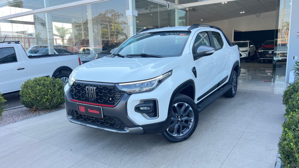 fiat strada 1.0 turbo 200 flex ultra cd cvt 4p automatico 2024 fiat strada 1.0 turbo 200 flex ultra cd cvt 4p automatico 2024