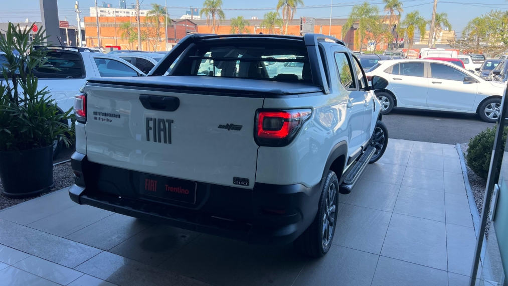 fiat strada 1.0 turbo 200 flex ultra cd cvt 4p automatico 2024 fiat strada 1.0 turbo 200 flex ultra cd cvt 4p automatico 2024