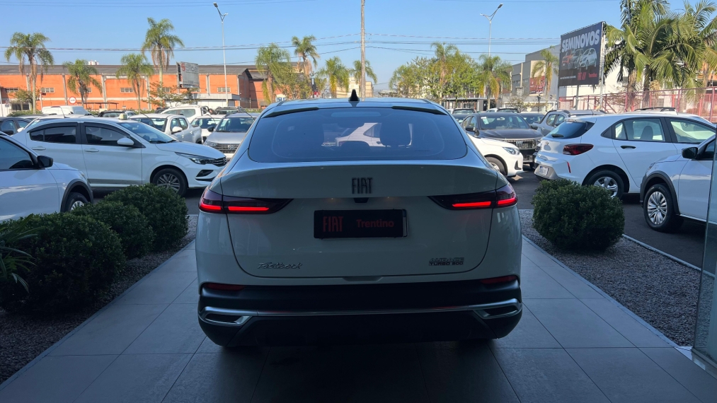 fiat fastback 1.0 turbo 200 flex audace cvt 4p automatico 2023 fiat fastback 1.0 turbo 200 flex audace cvt 4p automatico 2023