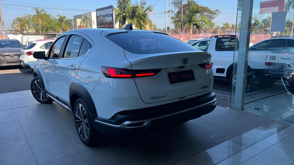 fiat fastback 1.0 turbo 200 flex audace cvt 4p automatico 2023 fiat fastback 1.0 turbo 200 flex audace cvt 4p automatico 2023