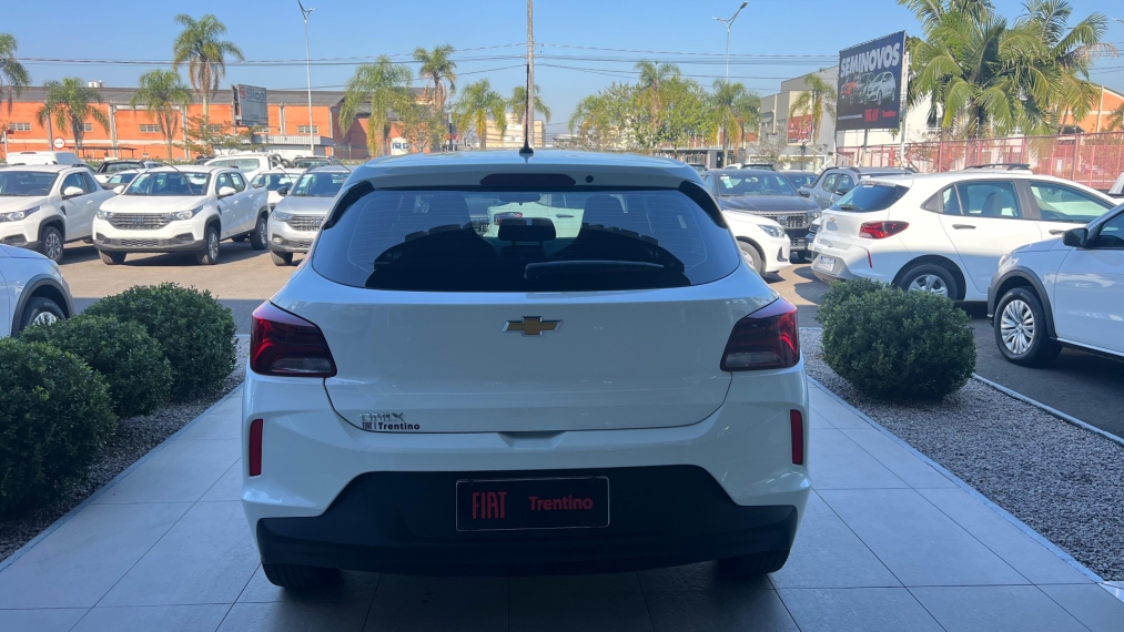 chevrolet onix 1.0 flex manual 4p 2025