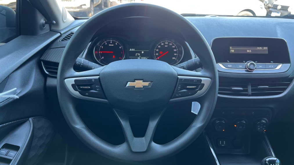 chevrolet onix 1.0 flex manual 4p 2025