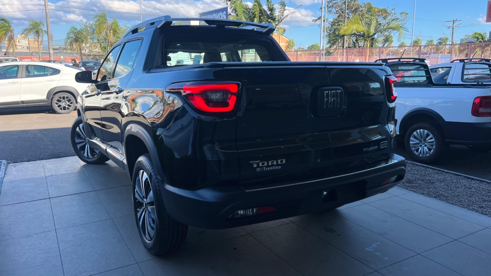 fiat toro 1.3 turbo 270 flex volcano at6 4p automatico 2025 fiat toro 1.3 turbo 270 flex volcano at6 4p automatico 2025
