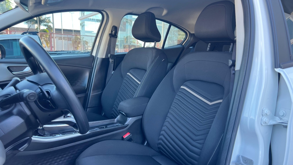 fiat fastback 1.0 turbo 200 flex cvt 4p automatico 2025