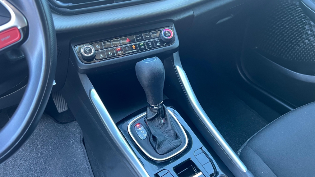 fiat fastback 1.0 turbo 200 flex cvt 4p automatico 2025