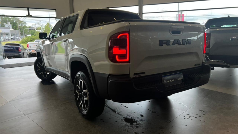 ram rampage 2.0 turbo diesel rebel 4x4 automatico 4p 2024 ram rampage 2.0 turbo diesel rebel 4x4 automatico 4p 2024