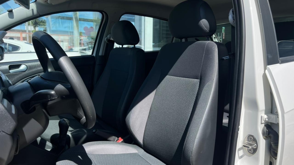 volkswagen gol 1.0 12v mpi totalflex 4p manual flex 2019 volkswagen gol 1.0 12v mpi totalflex 4p manual flex 2019