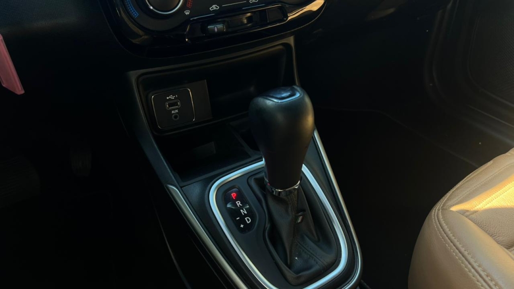fiat strada 1.3 firefly flex volcano cd cvt 4p automatico 2025 fiat strada 1.3 firefly flex volcano cd cvt 4p automatico 2025
