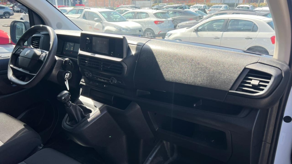 peugeot expert 1.5 bluehdi diesel cargo manual 2p 2025 peugeot expert 1.5 bluehdi diesel cargo manual 2p 2025