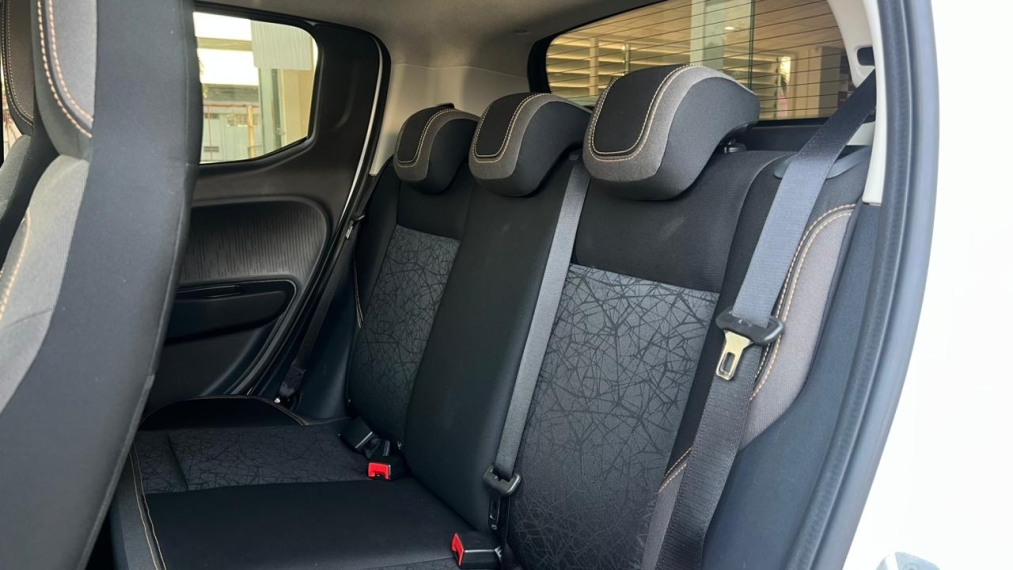 fiat mobi 1.0 evo flex trekking manual gasolina 4p 202512