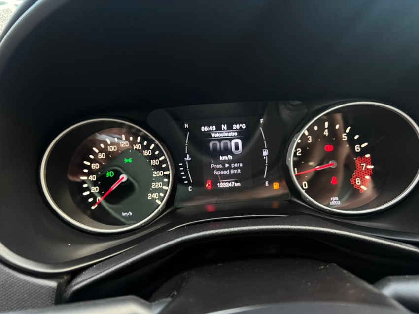 fiat toro 1.8 16v evo flex freedom at6 4p automatico 20194