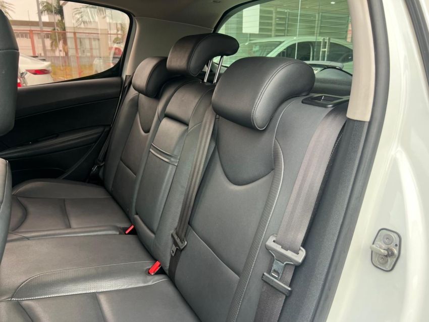 peugeot 308 1.6 griffe thp 16v flex 4p automatico 201711