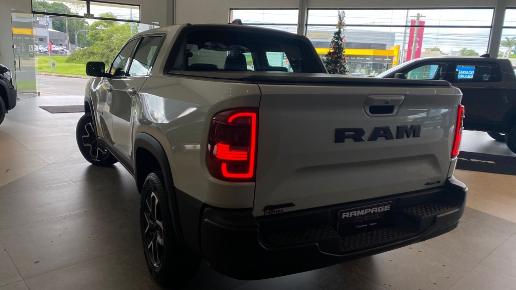 ram rampage 2.0 hurricane 4 turbo gasolina rebel 4x4 automatico 4p 20243