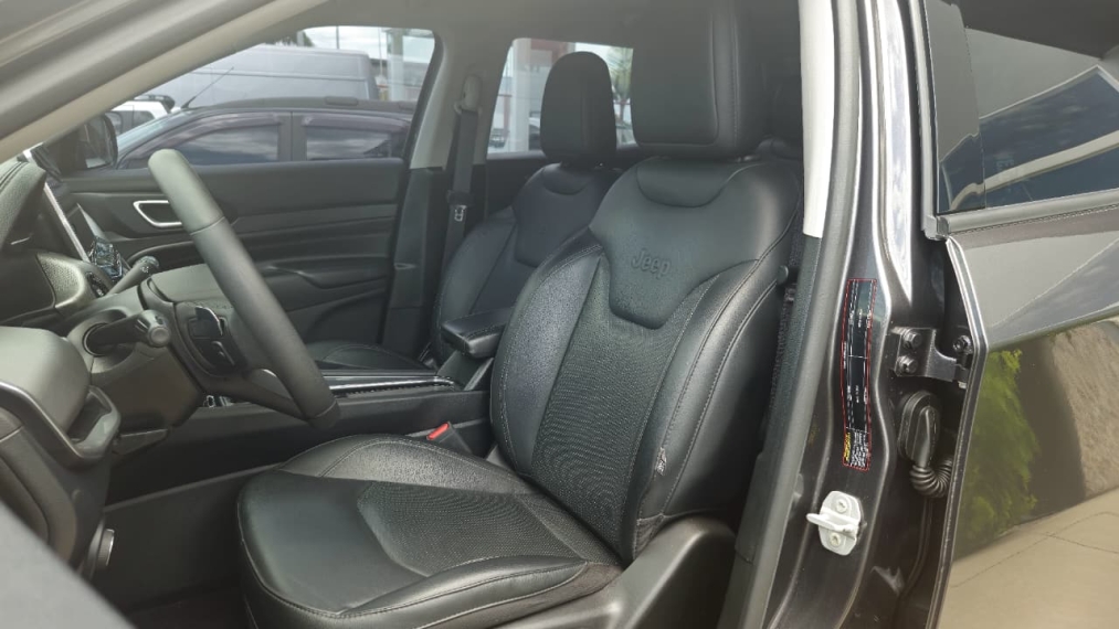 jeep compass 1.3 t270 turbo flex longitude at6 4p automatico 202210