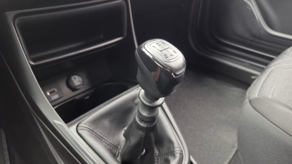 fiat strada 1.3 firefly flex freedom cs manual 4p 202510