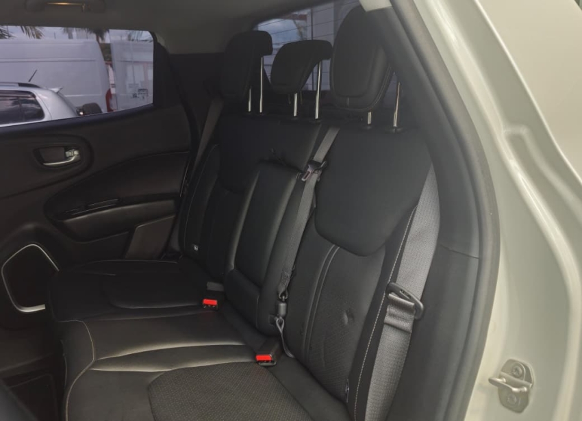 fiat toro 1.3 turbo 270 flex volcano at6 4p automatico 202512