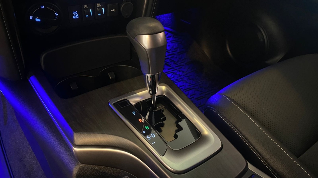 toyota hilux sw4 2.8 d-4d turbo diesel srx platinum 7l 4x4 automatico 4p 202510