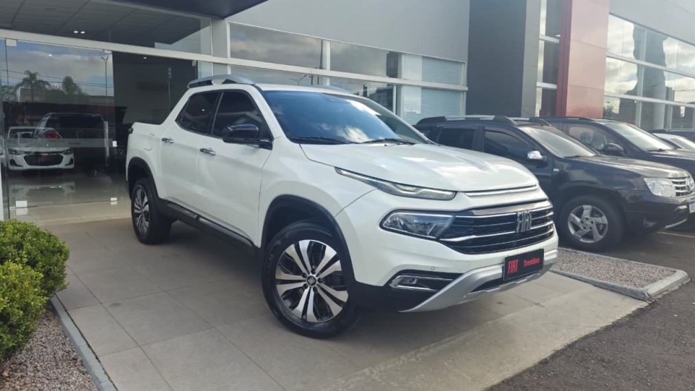 fiat toro 2.0 16v turbo diesel volcano 4wd at9 4p automatico 20222
