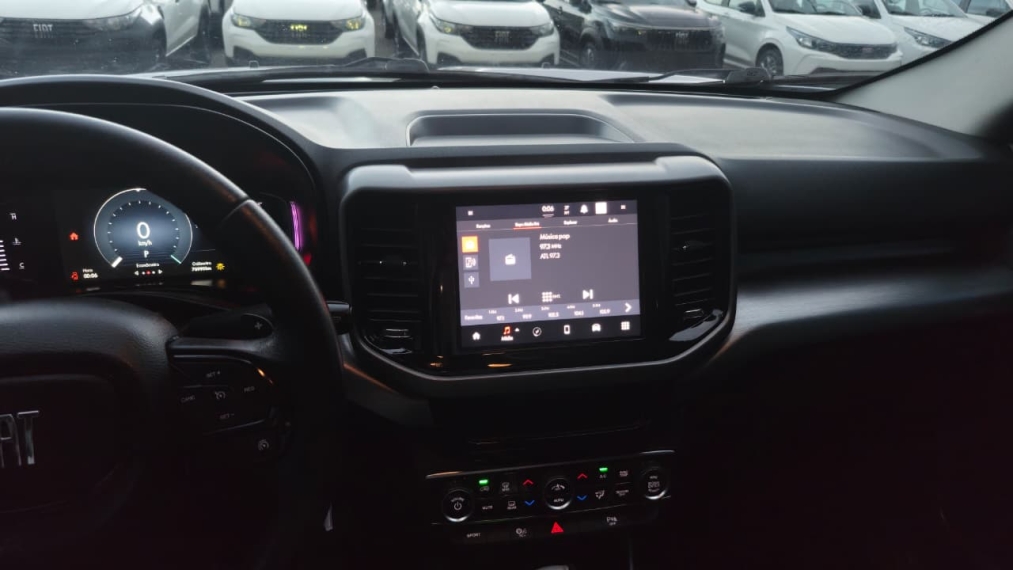 fiat toro 1.3 turbo 270 flex freedom at6 4p automatico 20239