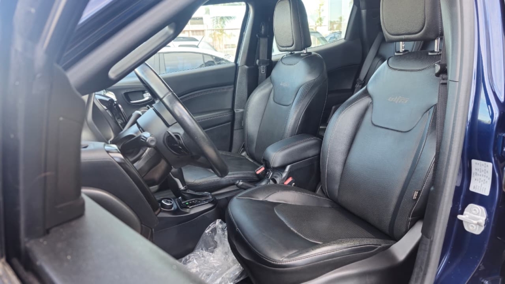 fiat toro 2.0 16v turbo diesel ultra 4wd at9 4p automatico 202111
