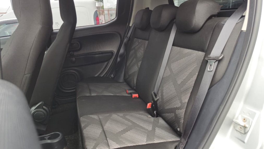 fiat mobi 1.0 evo flex like. manual 4p 202310