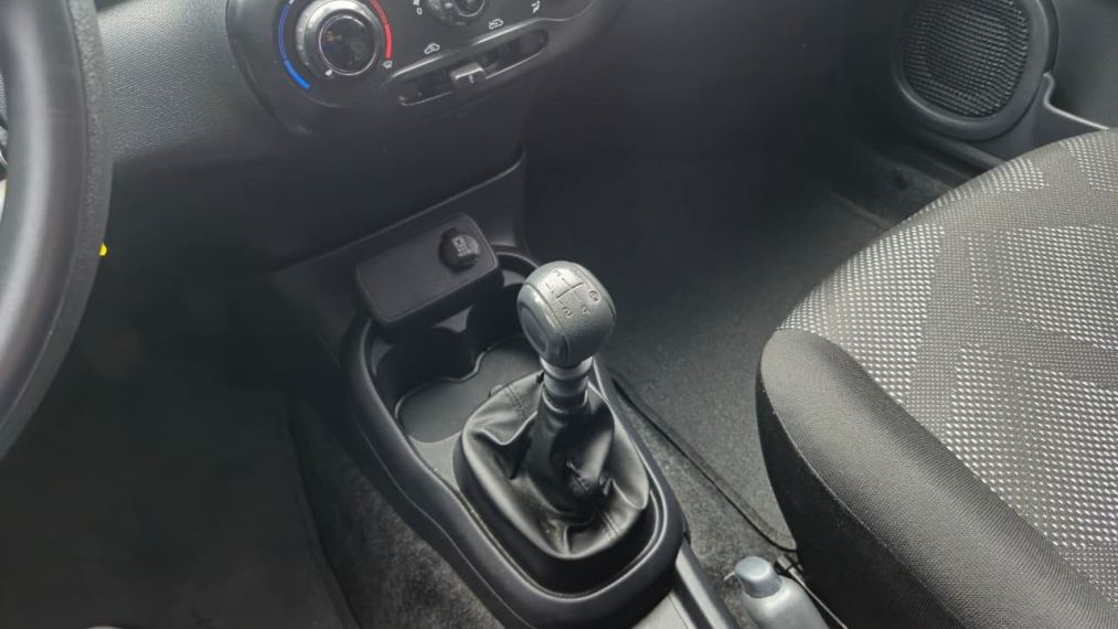 fiat mobi 1.0 evo flex like. manual 4p 20238