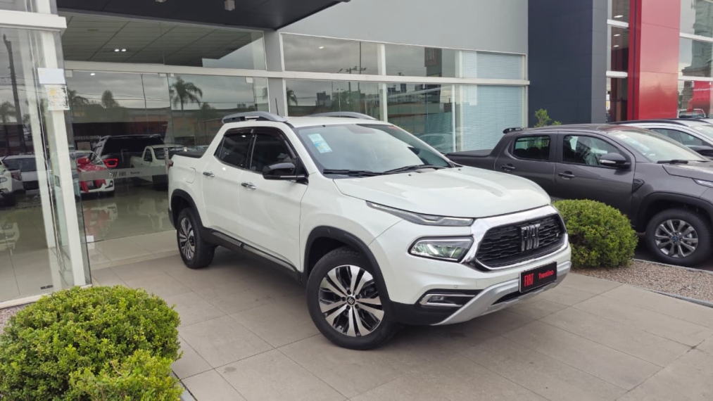 fiat toro 2.0 16v turbo diesel volcano 4wd at9 4p automatico 20252