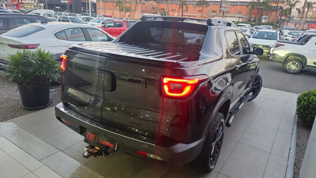 fiat toro 2.0 16v turbo diesel ultra 4wd at9 4p automatico 20222