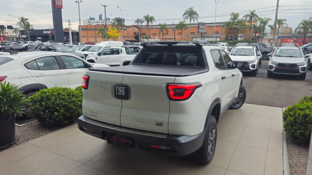 fiat toro 1.3 turbo 270 flex endurance at6 4p automatico 20253
