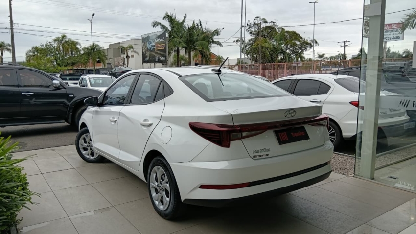 hyundai hb20s 1.0 12v flex comfort manual 5p automatico 20243