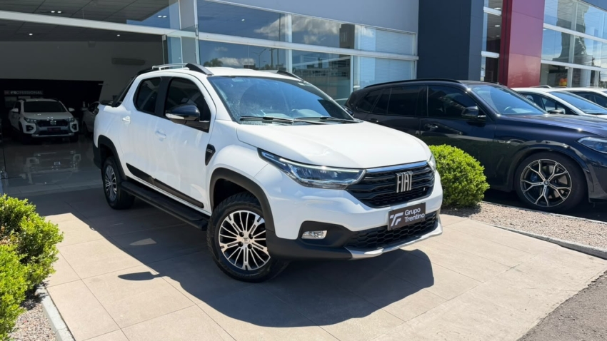 fiat strada 1.3 firefly flex ranch cd cvt 4p automatico 20232