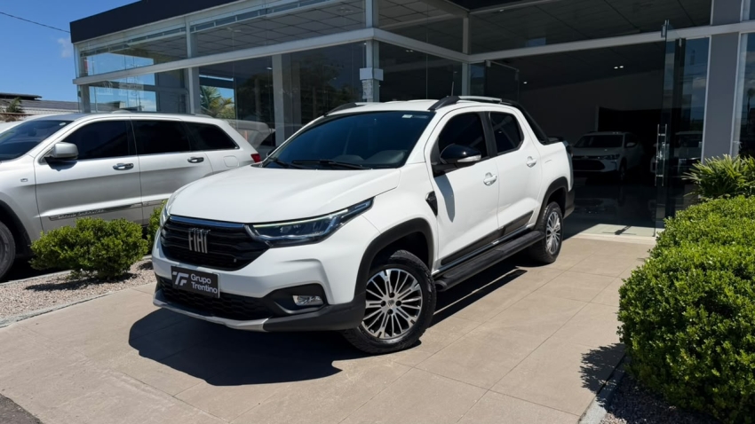 fiat strada 1.3 firefly flex ranch cd cvt 4p automatico 20230