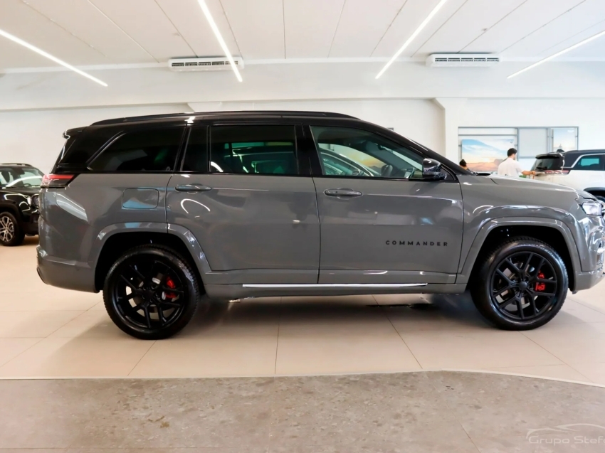 jeep commander 2.0 hurricane 4 turbo gasolina blackhawk at9 4p automatico 2025