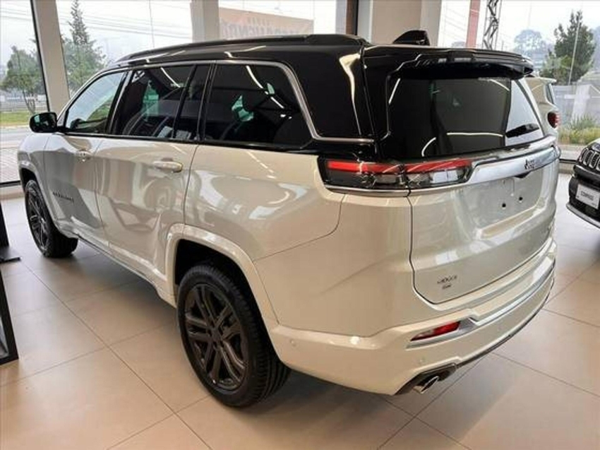 jeep commander 2.0 hurricane 4 turbo gasolina overland at9 flex 4p automatico 2025