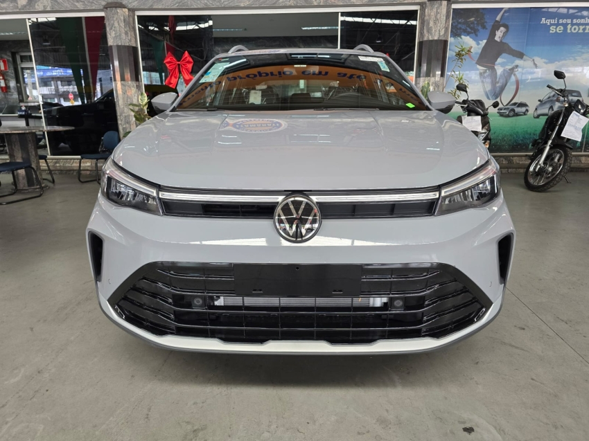 volkswagen nivus 1.0 200 tsi total flex highline automatico 4p 2026