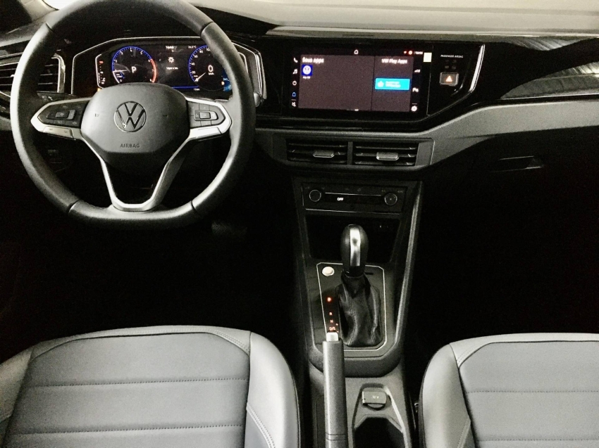volkswagen nivus 1.0 200 tsi total flex highline automatico 4p 2026