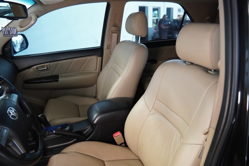 toyota hilux sw4 srv 3.0 16v 2013/2014 - itamarati veiculos