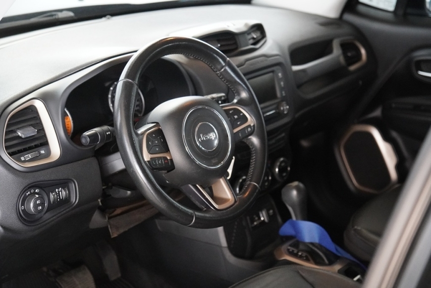 jeep renegade longitude 1.8 16v 2015/2016 - itamarati veiculos