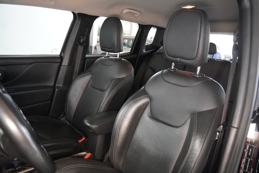 jeep renegade longitude 1.8 16v 2015/2016 - itamarati veiculos