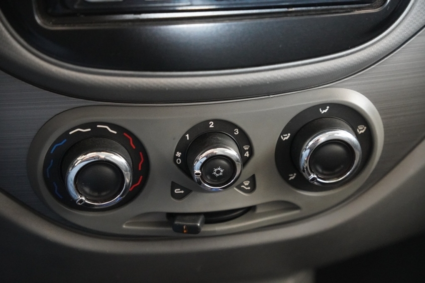 fiat palio attractiv 1.4 8v 2015/2016 - itamarati veiculos
