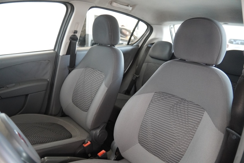 fiat palio attractiv 1.4 8v 2015/2016 - itamarati veiculos