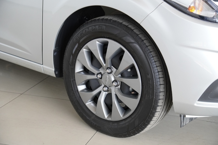 chevrolet joy plus black 1.0 12v 2021/2021 - itamarati veiculos