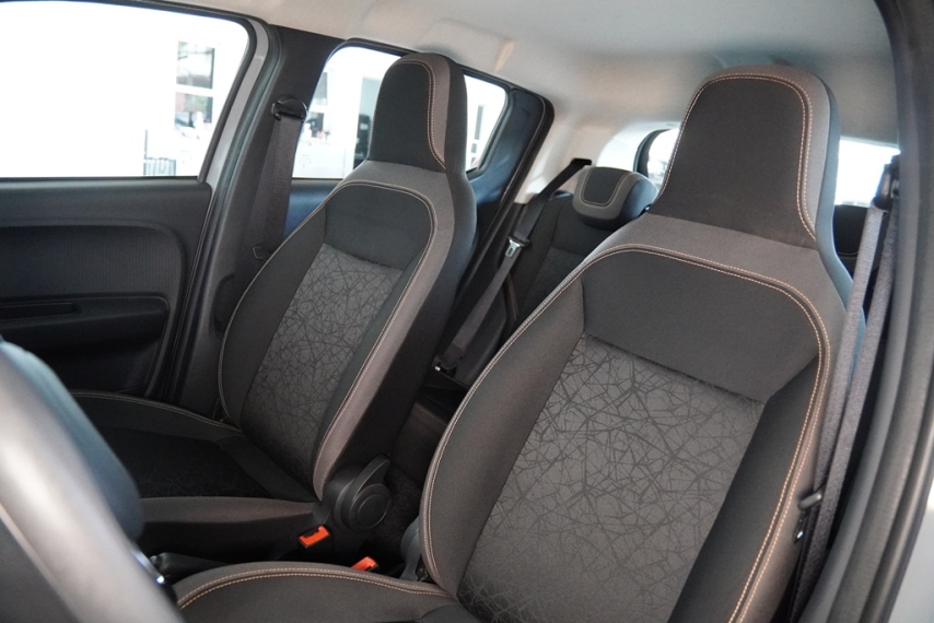 fiat mobi trekking 1.0 12v 2023/2023 - itamarati veiculos